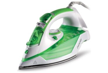 مكواة بخار كينوود 2600 واط