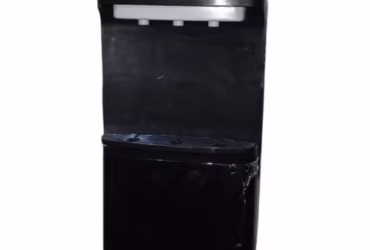 مبرد مياه 3حنفية بارد/ساخن/فاتر بثلاجة سفلية لون اسود من زاداZWD-250F