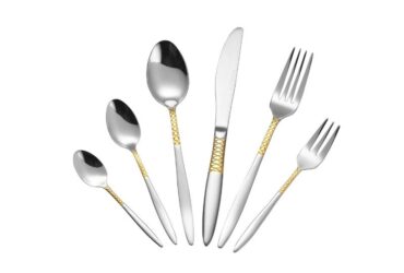 طقم معالق نيو كلاين